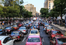 La Comisión Ambiental de la Megalópolis (CAMe) informa que, como parte del programa Hoy No Circula, este martes aplicará una restricción para vehículos con engomado rosa y terminación de placas 7 y 8, así como para aquellos con holograma de verificación 1 y 2. La medida busca mitigar la emisión de contaminantes en la Zona Metropolitana del Valle de México.